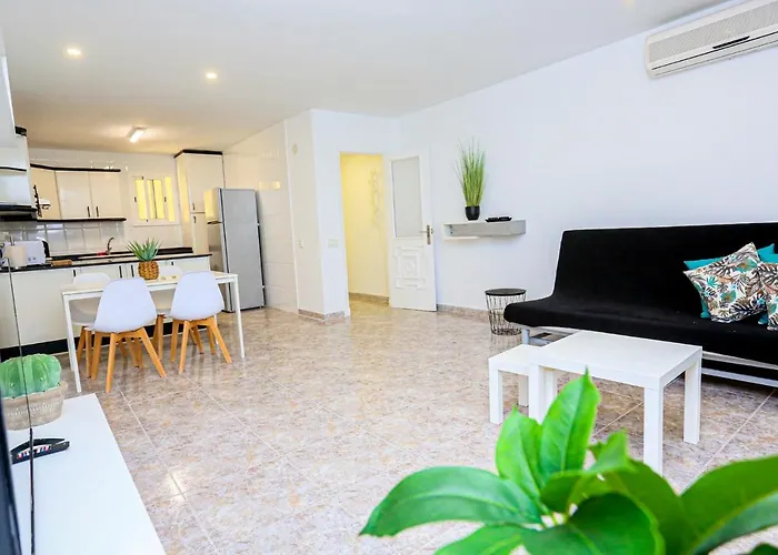 Litoral Costa Dorada - Miramar Only Families アパート カンブリルス